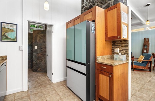 Kahaluu Bay House | Experience Paradise At Our Modern Hawaiian Cottage With Ocean Across The Street