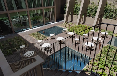 Sao Jorge de Arroios Hotel | Experience Soothing Moments & Luxury! Near Alameda de Santo António dos Capuchos