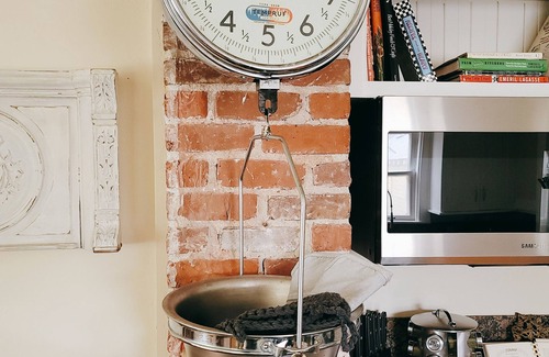 Lodi House | Experience The Americana - Walk to Downtown Lodi