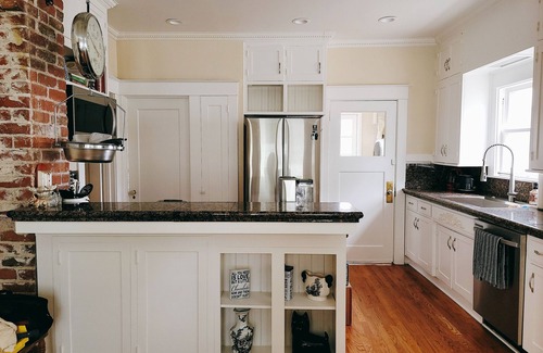Lodi House | Experience The Americana - Walk to Downtown Lodi