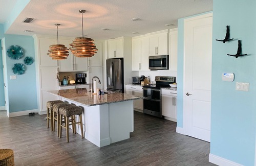Whitney Beach Condo | Experience The Bungalow at Margaritaville!