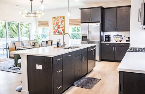 Apex House | Experience "The Grande 532" in Downtown Apex!