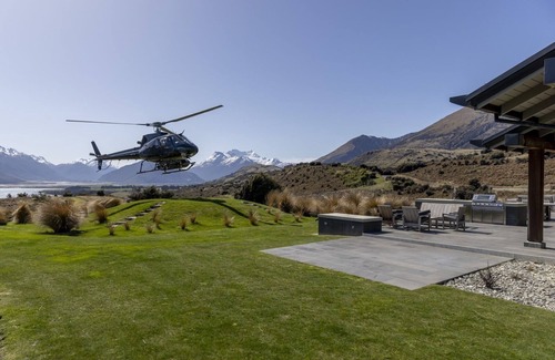 Glenorchy Villa | Experience the true heart of New Zealand
