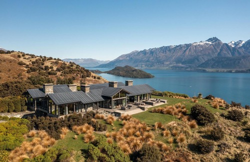 Glenorchy Villa | Experience the true heart of New Zealand