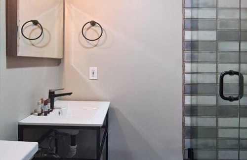 Lenox Bed & Breakfast | Experience Timeless Elegance in The Niles Johnson Room at The Cornell Inn