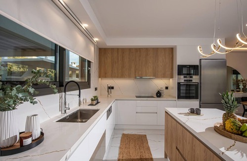Sissi Villa | Experience Villa De Lujo: a brand-new, luxurious 4-bedroom getaway.