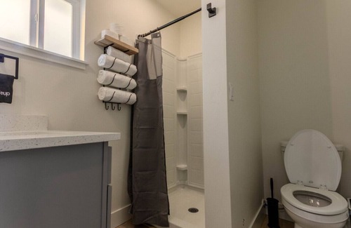 Coeur d'Alene Apartment | Explore CDA - Renovated Studio Near Lake & Downtown