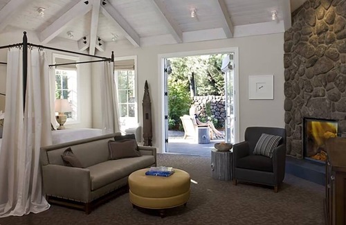 Yountville House | Explore Nearby Domaine Chandon Winery! Heated Outdoor Pool, Pets are Welcome