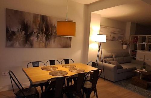 En Corts Apartment | Explore Valencia! Tirant, city of science & Ruzafa