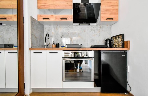 Sofia City Center Apartment | Explorer's Sofia Hideout | 2 Guests | Fast WI-FI