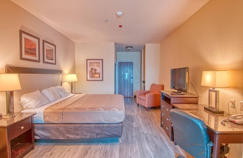 Norman Hotel | Express Inn & Suites