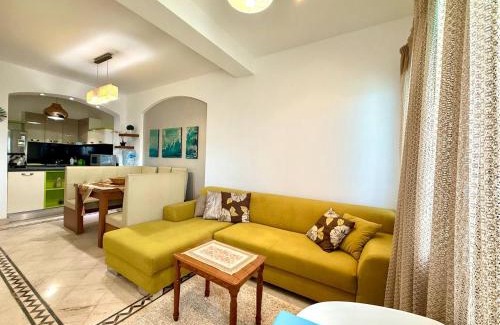El Gouna Apartment | Exquisite 1BR Chalet with Pool and Beach Front El Gouna
