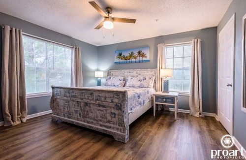 Indian Bayou Condo | Exquisite 2 bed 2 bath condo with pool near beach