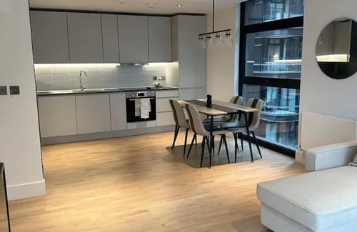 Shoreditch Apartment | Exquisite 2-bed Apartment in Central London