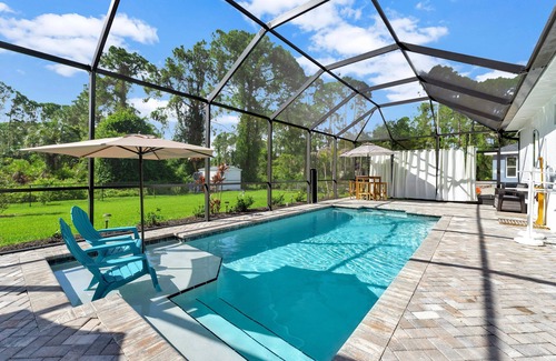 North Port House | Exquisite 3 BR 2 BA Home With Heated Pool