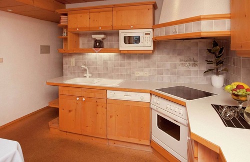 Kaunerberg Apartment | Exquisite Apartment in Kaunerberg Tyrol in the Mountains