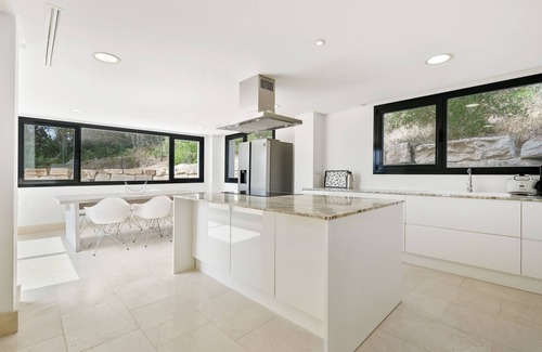 San Roque Villa | Exquisite Luxury Villa in Sotogrande with magnificent sea views