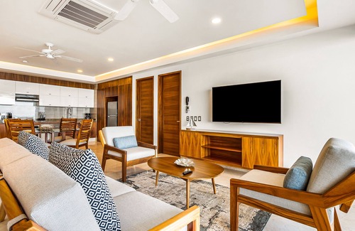 Mismaloya Condo | Exquisite oceanfront condo with amazing pool, balcony & W/D