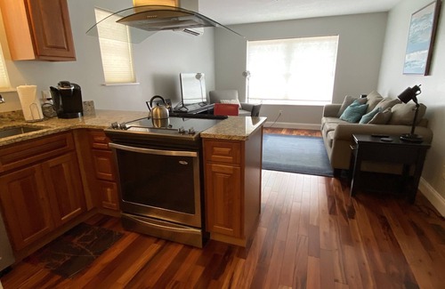 Traverse City Condo | Exquisite Traverse City Condo! Midtown 2.