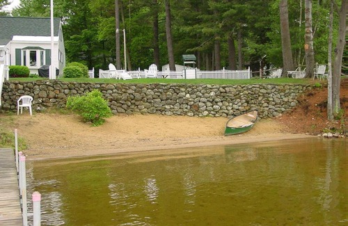 Lochmere House | Exquisite waterfront home on Lake Winnisquam