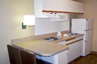 West Park Community Hotel | Extended Stay America Suites - Bakersfield - Chester Lane