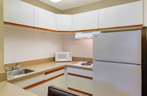 Marlborough Hotel | Extended Stay America Suites Boston Marlborough