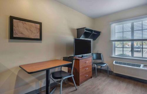 Bentonville - Fayetteville Hotel | Extended Stay America Select Suites - Springdale