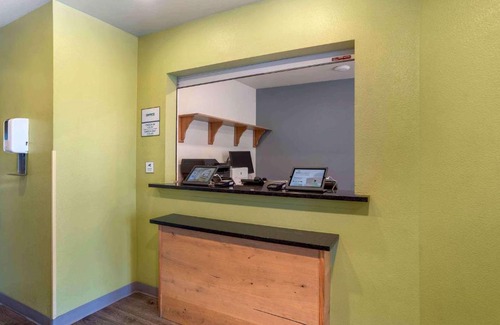 Gulfport Hotel | Extended Stay America Select Suites - Gulfport