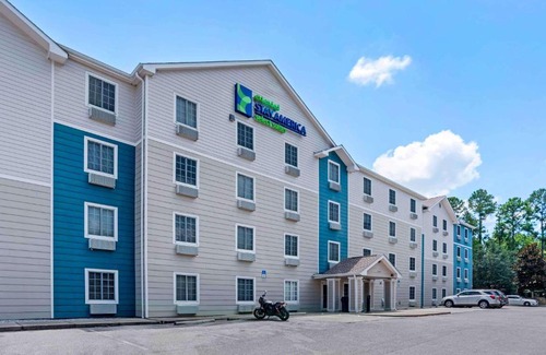 Northeast Pensacola Hotel | Extended Stay America Select Suites - Pensacola - Northeast