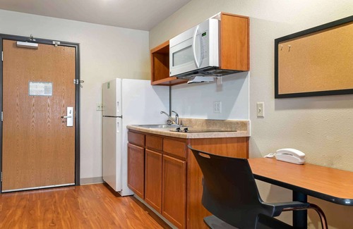 Wyoming Hotel | Extended Stay America Select Suites - Grand Rapids - Wyoming