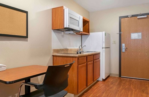 Wyoming Hotel | Extended Stay America Select Suites - Grand Rapids - Wyoming