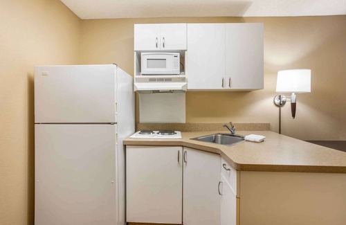 Columbia Hotel | Extended Stay America Select Suites - Columbia - Stadium Blvd.