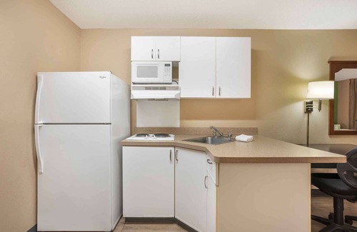 Columbia Hotel | Extended Stay America Select Suites - Columbia - Stadium Blvd.