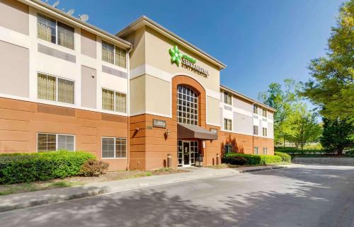 Sandy Springs Hotel | Extended Stay America Select Suites - Atlanta - Perimeter - Peachtree Dunwoody