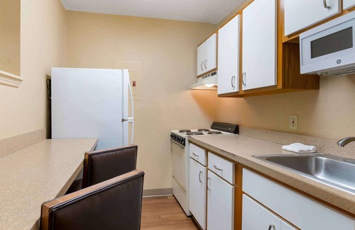 Columbia Hotel | Extended Stay America Select Suites Columbia Gateway Drive