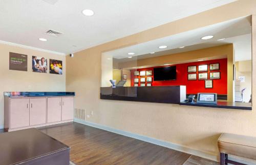 Madison Hotel | Extended Stay America Select Suites - Madison - Old Sauk Rd