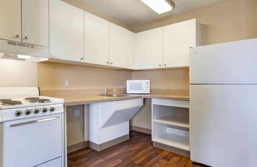 Madison Hotel | Extended Stay America Select Suites - Madison - Old Sauk Rd.