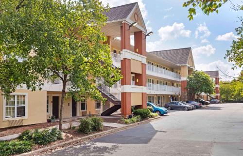 Durham Hotel | Extended Stay America Select Suites - Durham - University