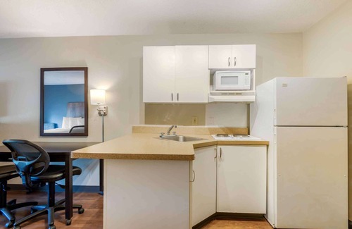 University Place Hotel | Extended Stay America Suites Charlotte University Place
