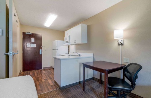 Laguna West-Lakeside Hotel | Extended Stay America Suites Sacramento Elk Grove