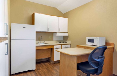 South Peabody Hotel | Extended Stay America Suites Boston Peabody