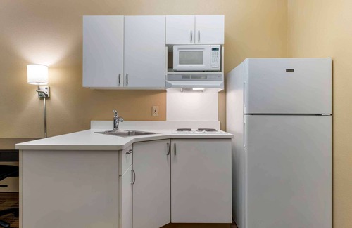 Skokie Hotel | Extended Stay America Suites Chicago Skokie