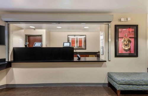 Eden Prairie Hotel | Extended Stay America Select Suites - Minneapolis - Eden Prairie - Valley View Road