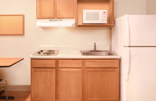 Terry Sanford Hotel | Extended Stay America Select Suites - Fayetteville