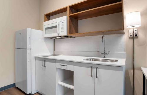 Warrington Hotel | Extended Stay Premier Suites - Pensacola- Nas Corry Station
