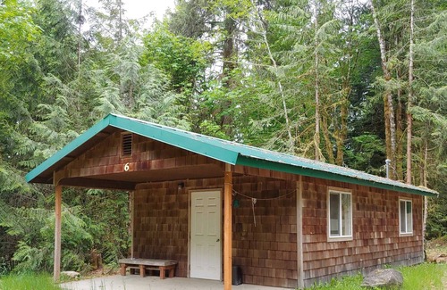 Shelton Resort | Extra Large Waterfront Summer Camp with Lodge and Cabins