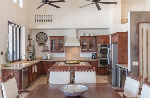 San Jose del Cabo House | Extraordinary ocean front home with direct access to the beach