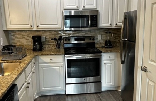 Pooler Apartment | Extravagant 2BR/2BA Apartment