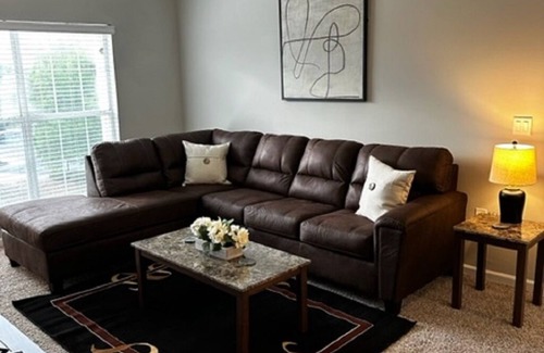 Pooler Apartment | Extravagant 2BR/2BA Apartment