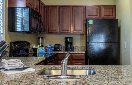 Pennington Bend Condo | Extravagant Club Wyndham Nashville, 1 Bedroom Suite, Discover Tennessee's Delectable Restaurants